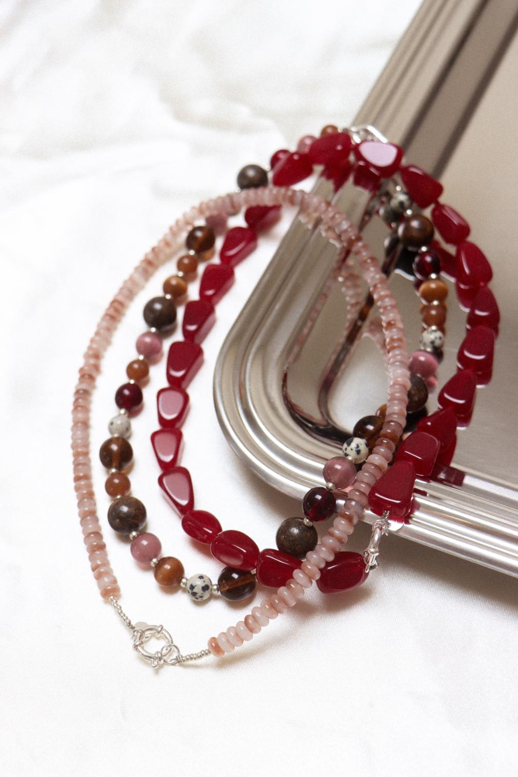 Burgundy necklace silver