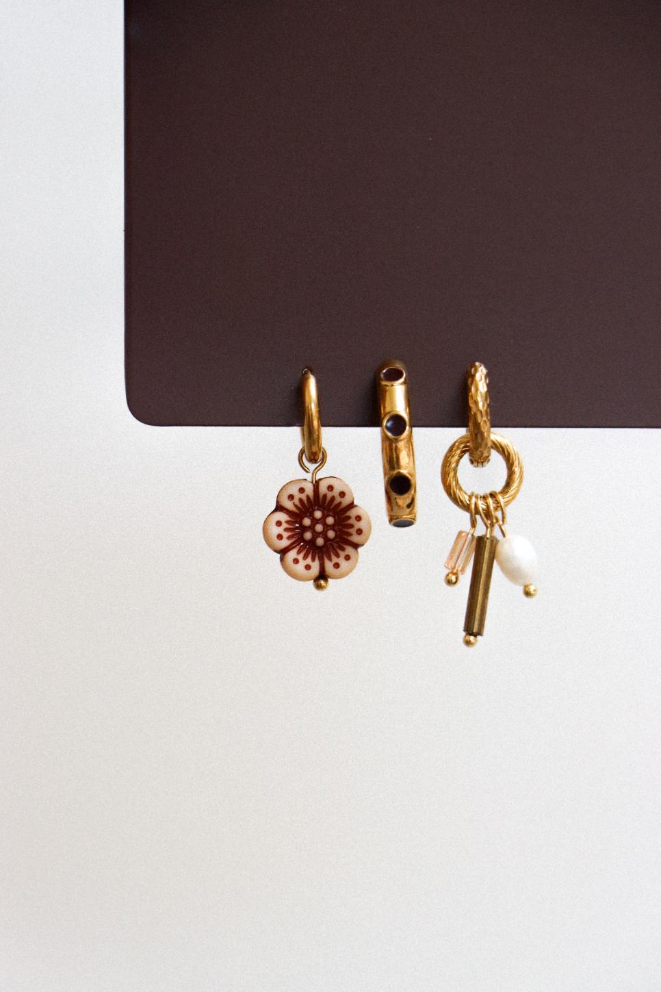 Brown dottie hoop gold