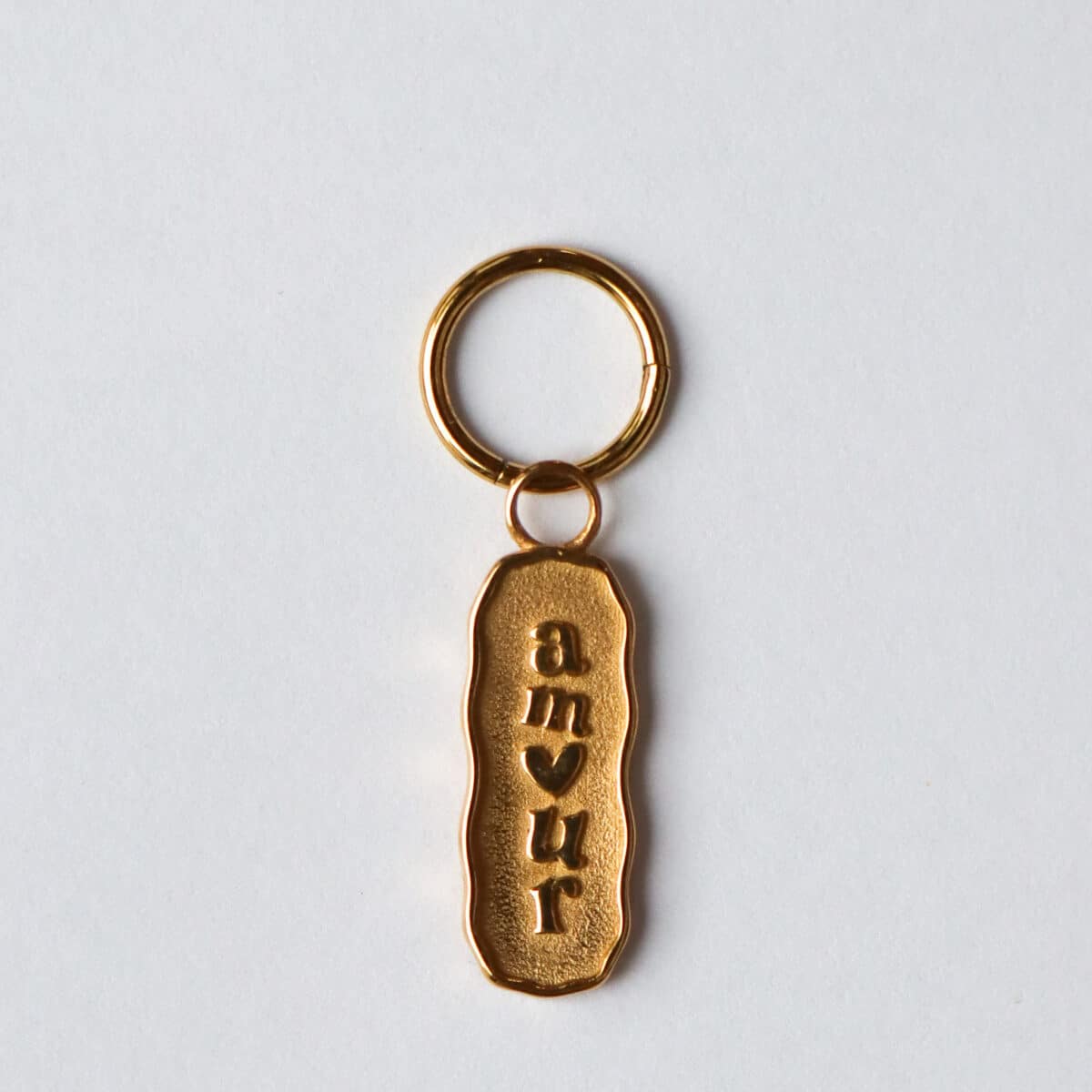 Amour charm gold