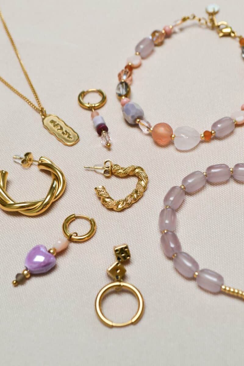 Amour necklace gold