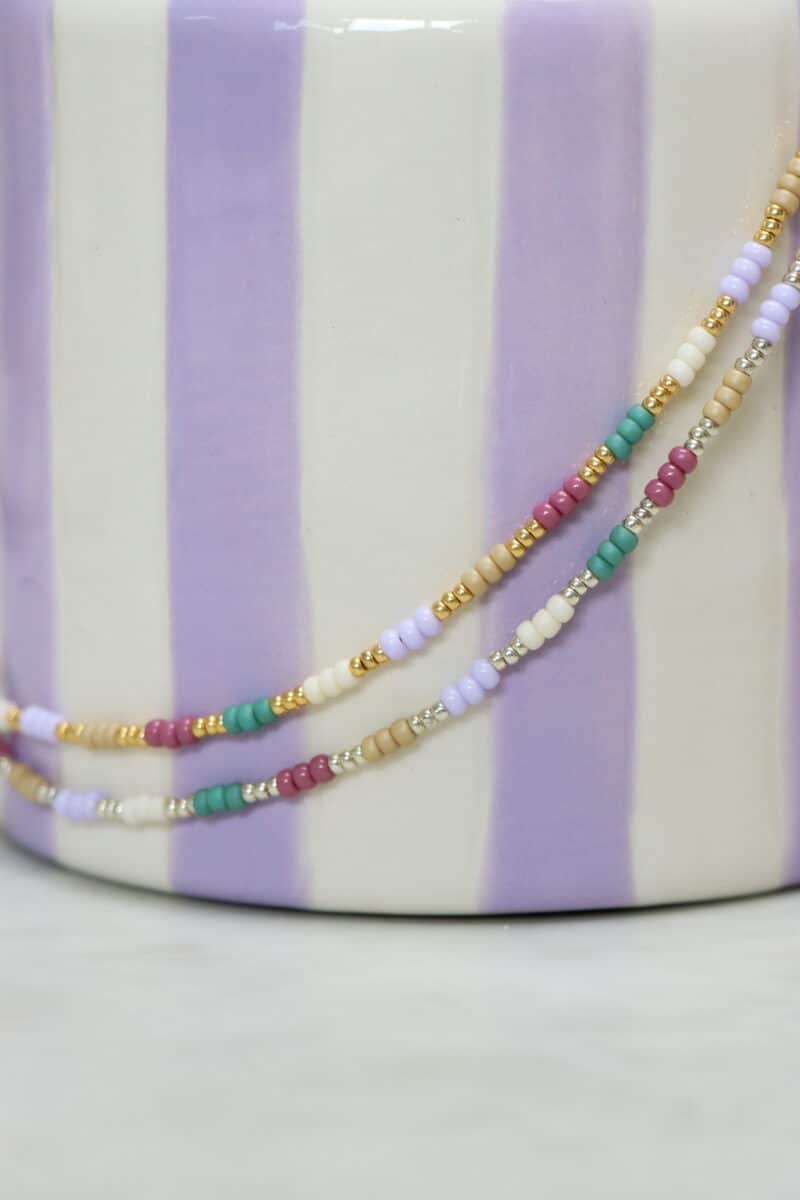 Arabian rainbow choker silver