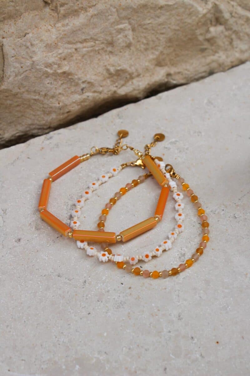 Baby daisy bracelet gold