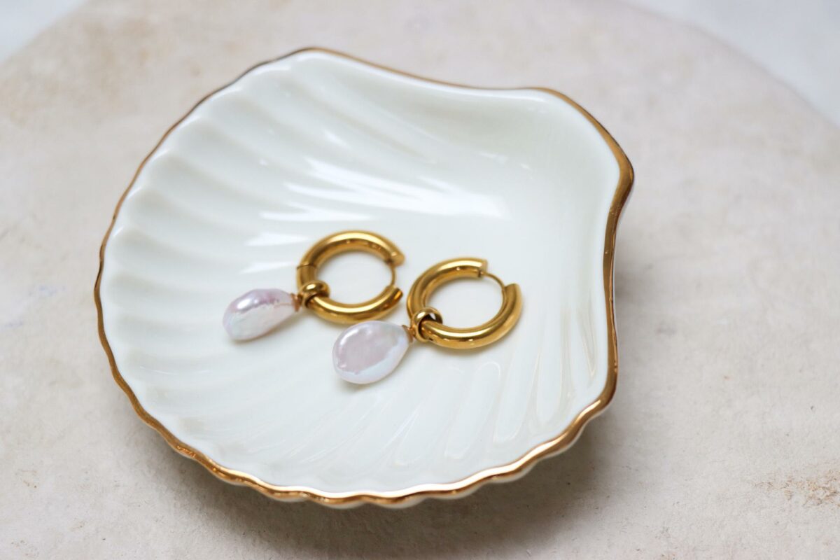 Big pearl hoop gold