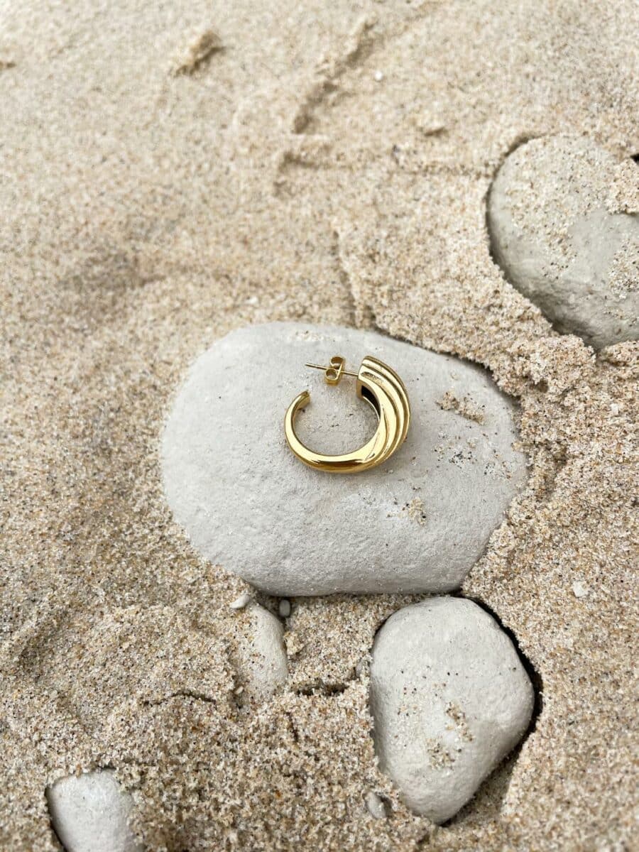 Big wave hoop gold