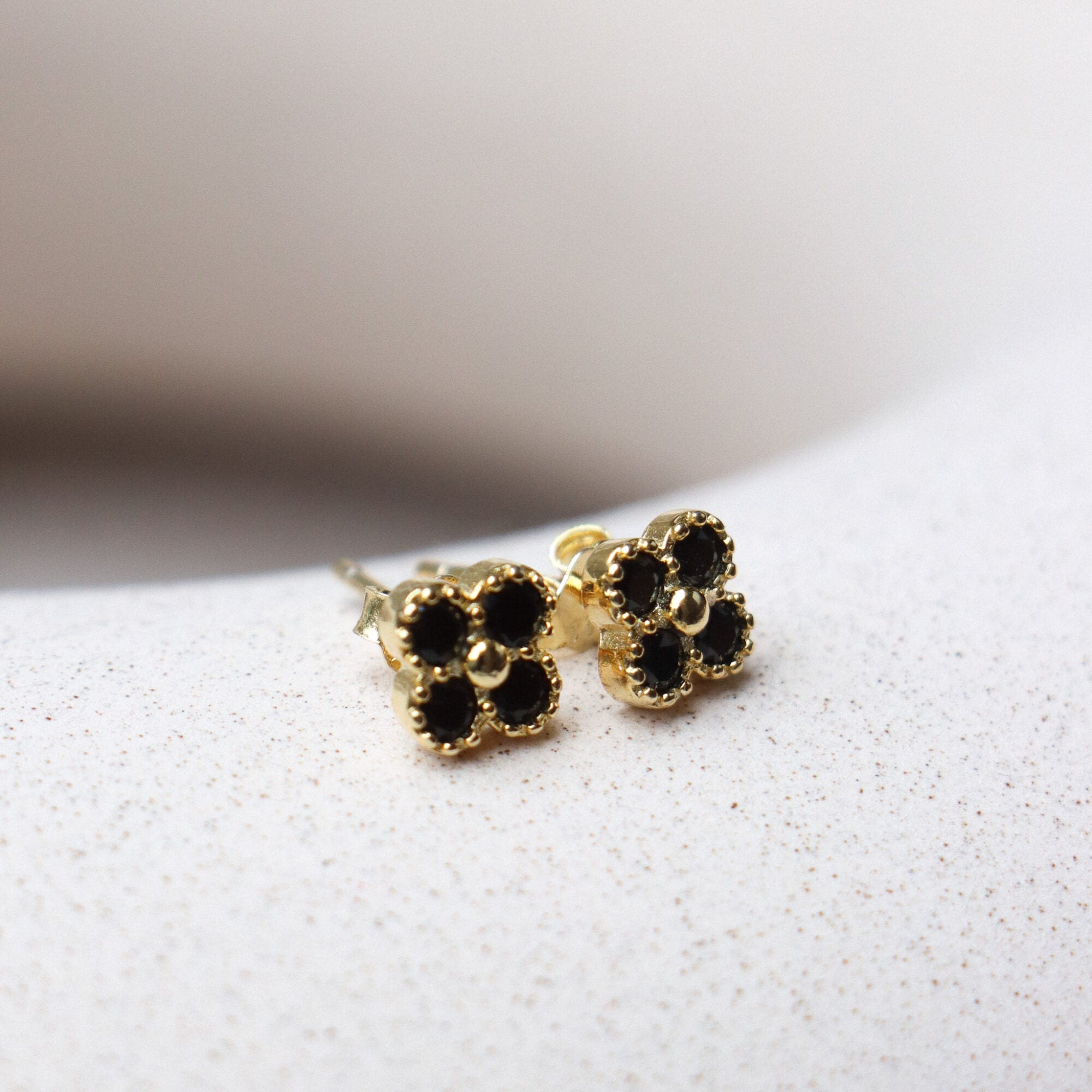 Black clover gold