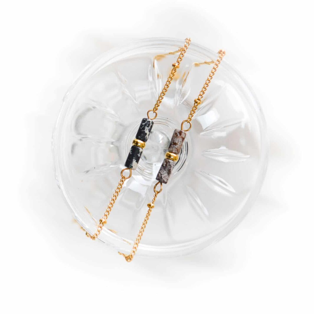 Black spots bracelet gold