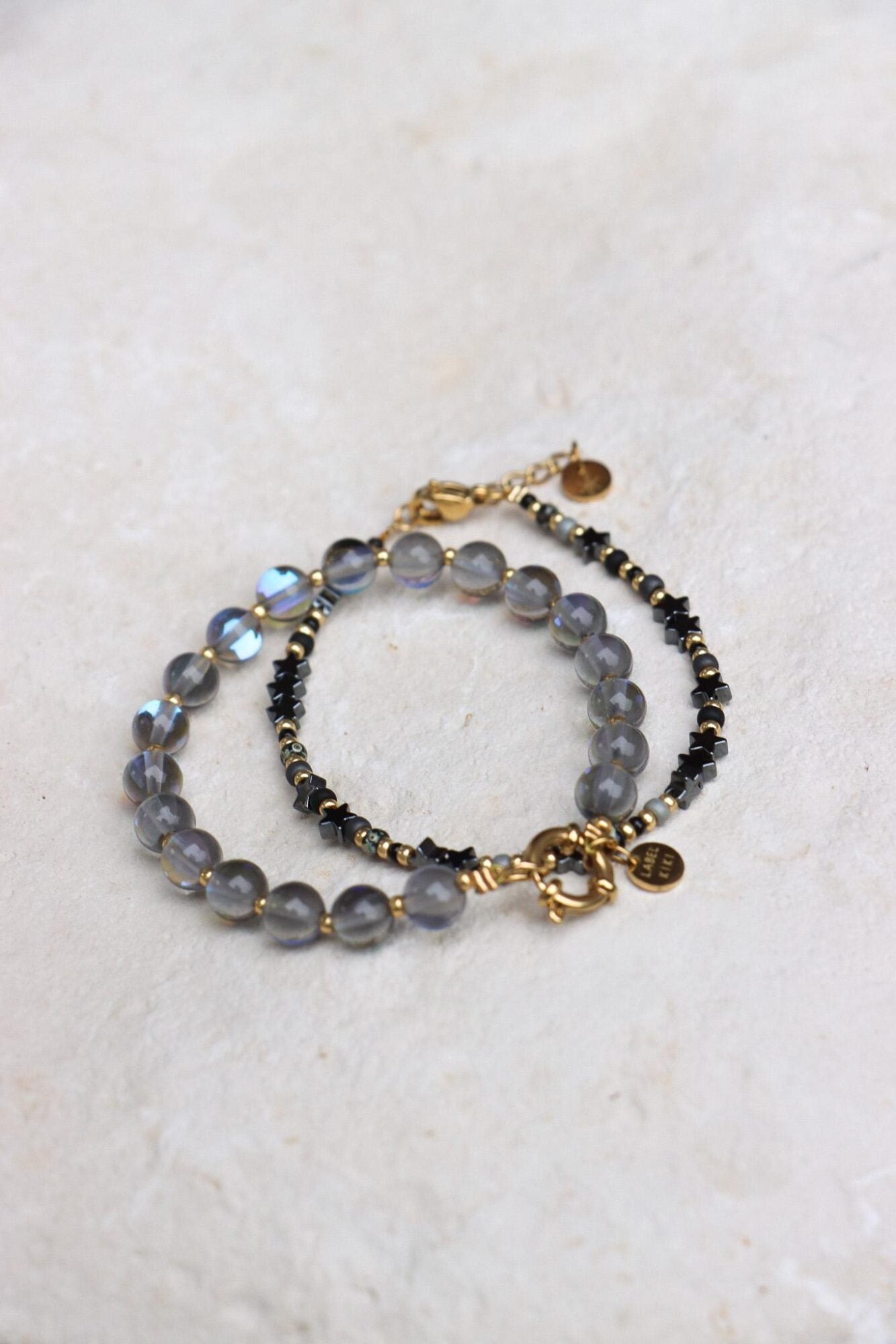 Black star bracelet gold