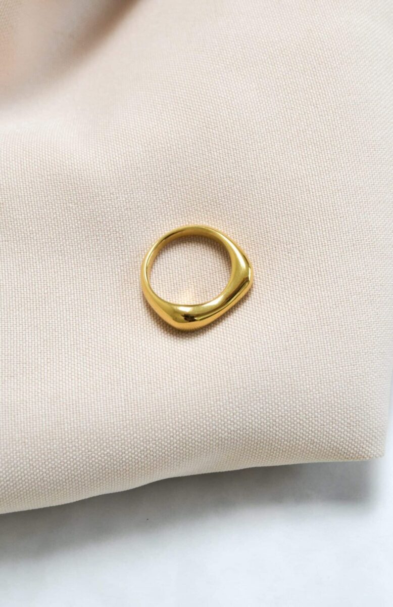 Blob ring gold