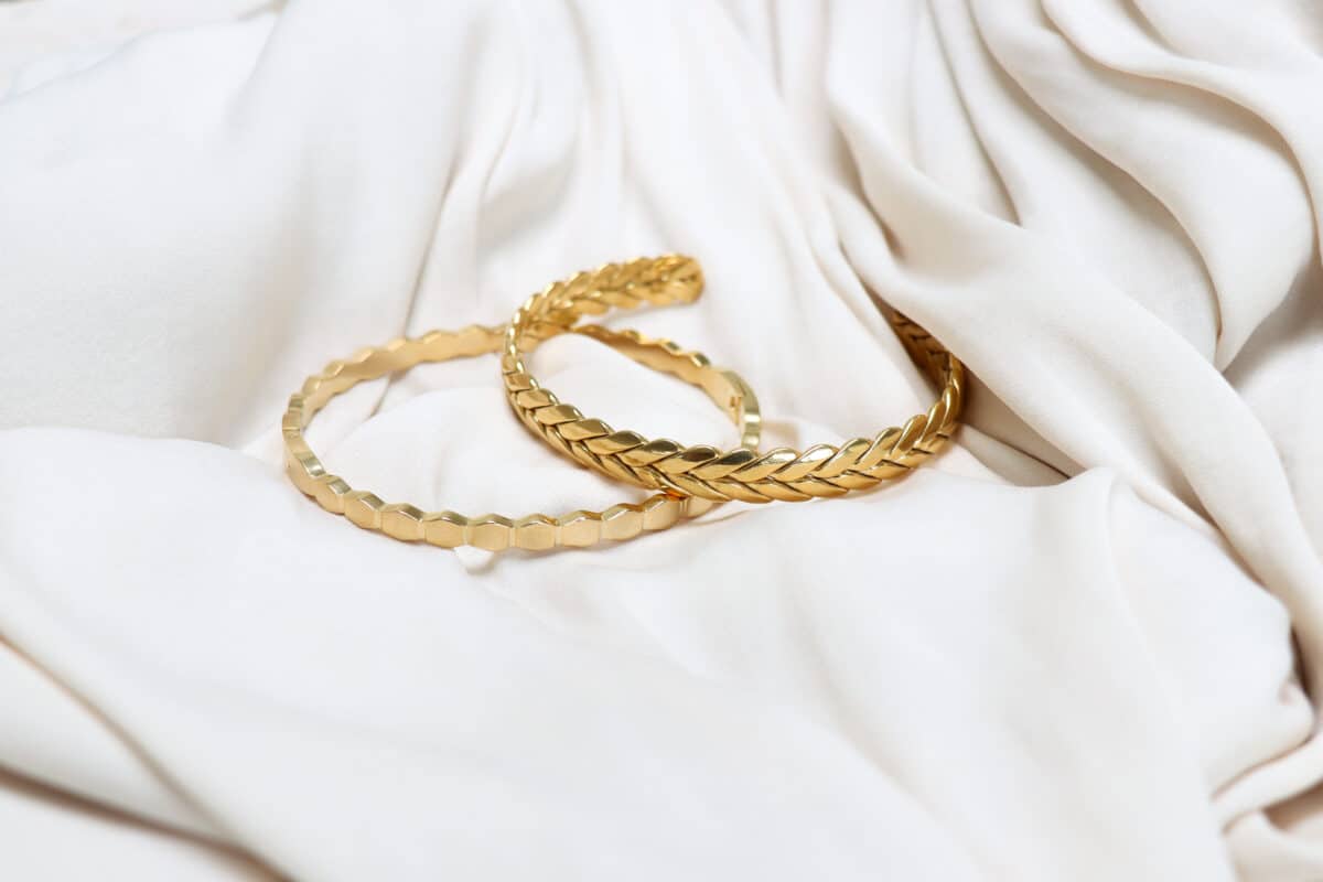 Braided bangle bracelet gold