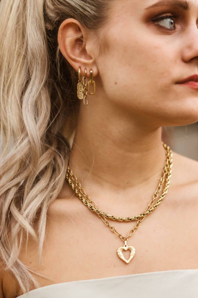 Braided chain hoop gold