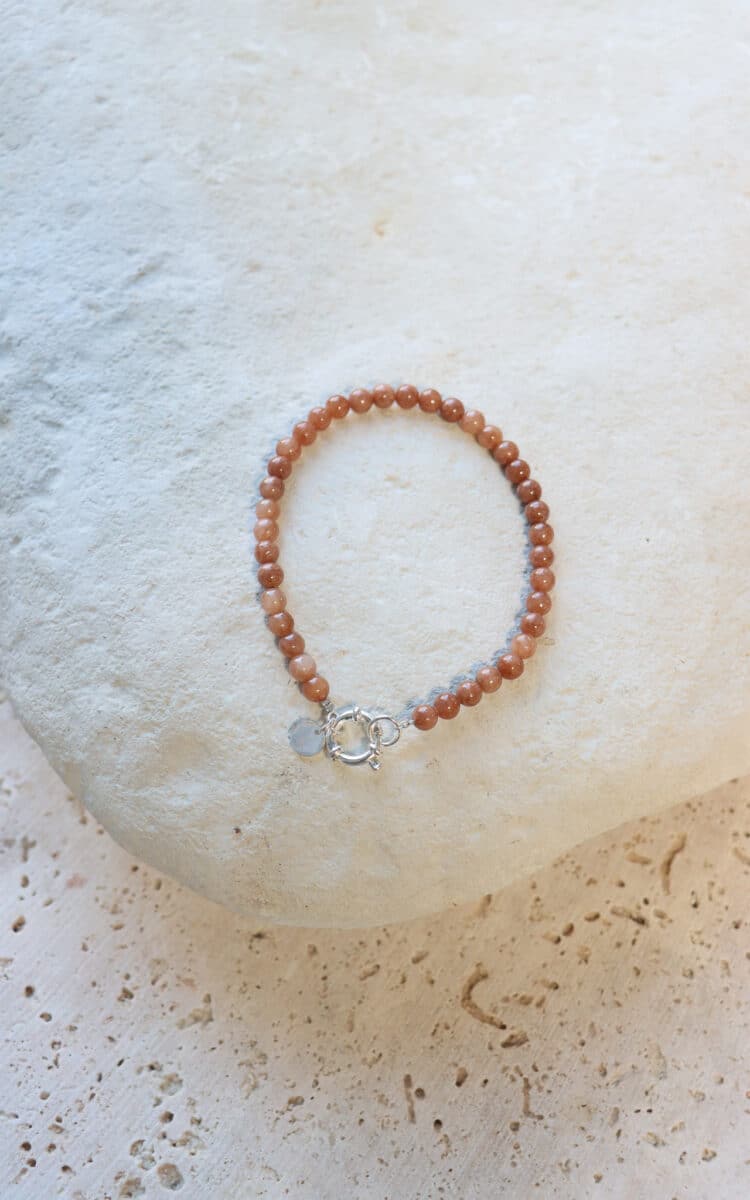 Brown beads bracelet silver