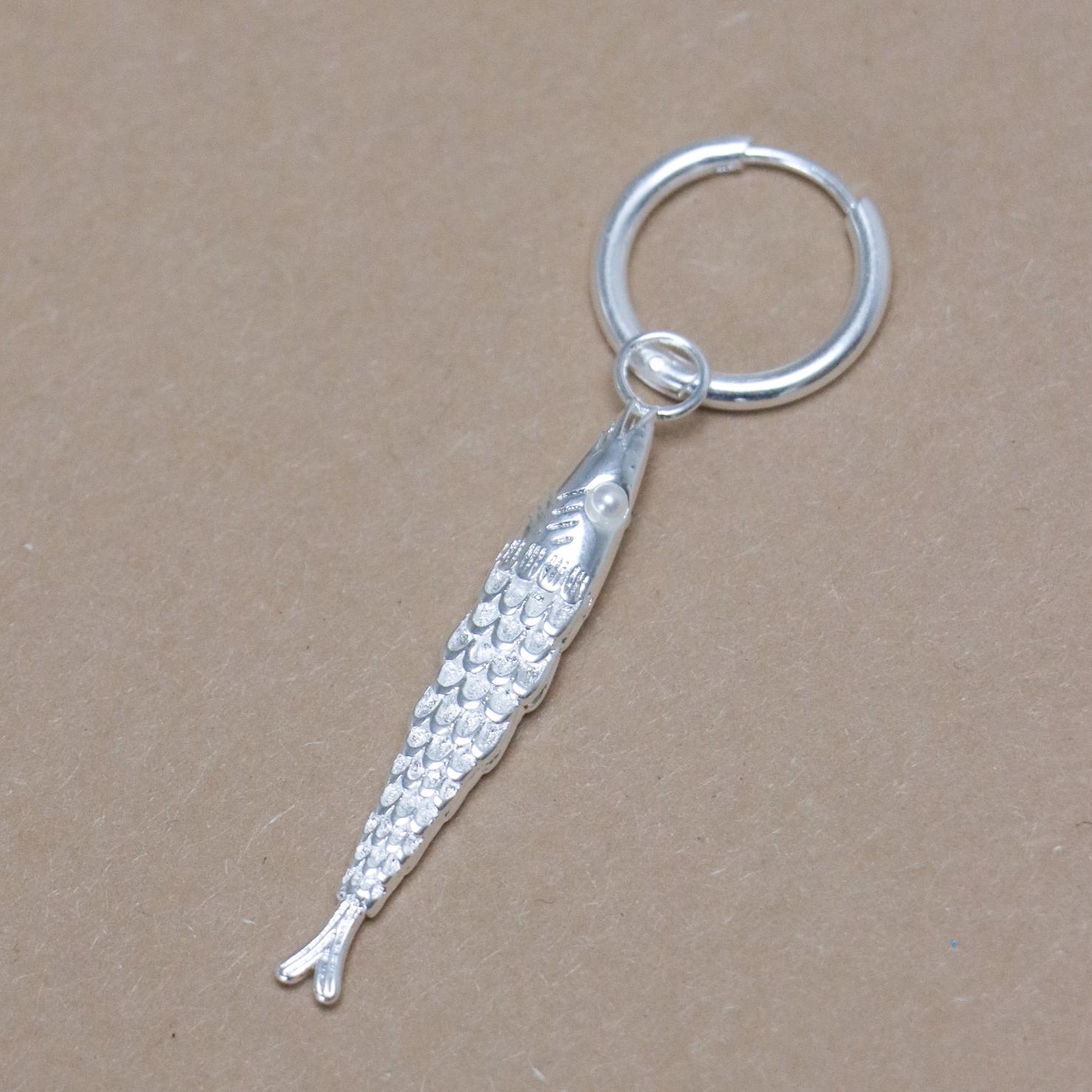Catch of the day hoop silver