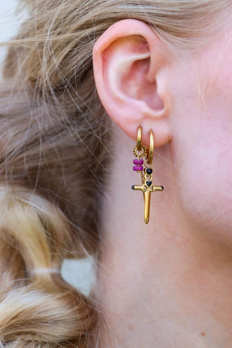 Chain magenta hoop gold