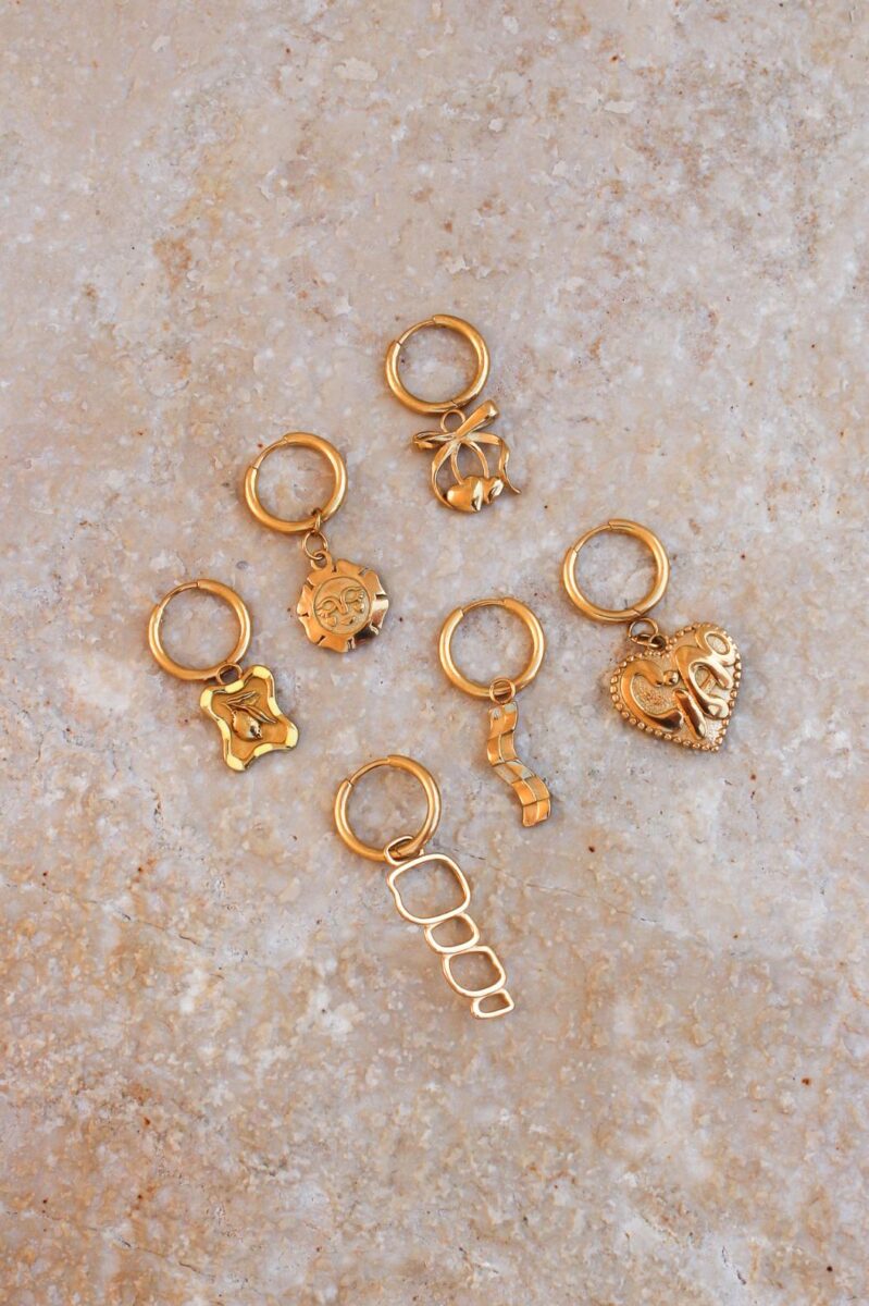 Cherry bow hoop gold