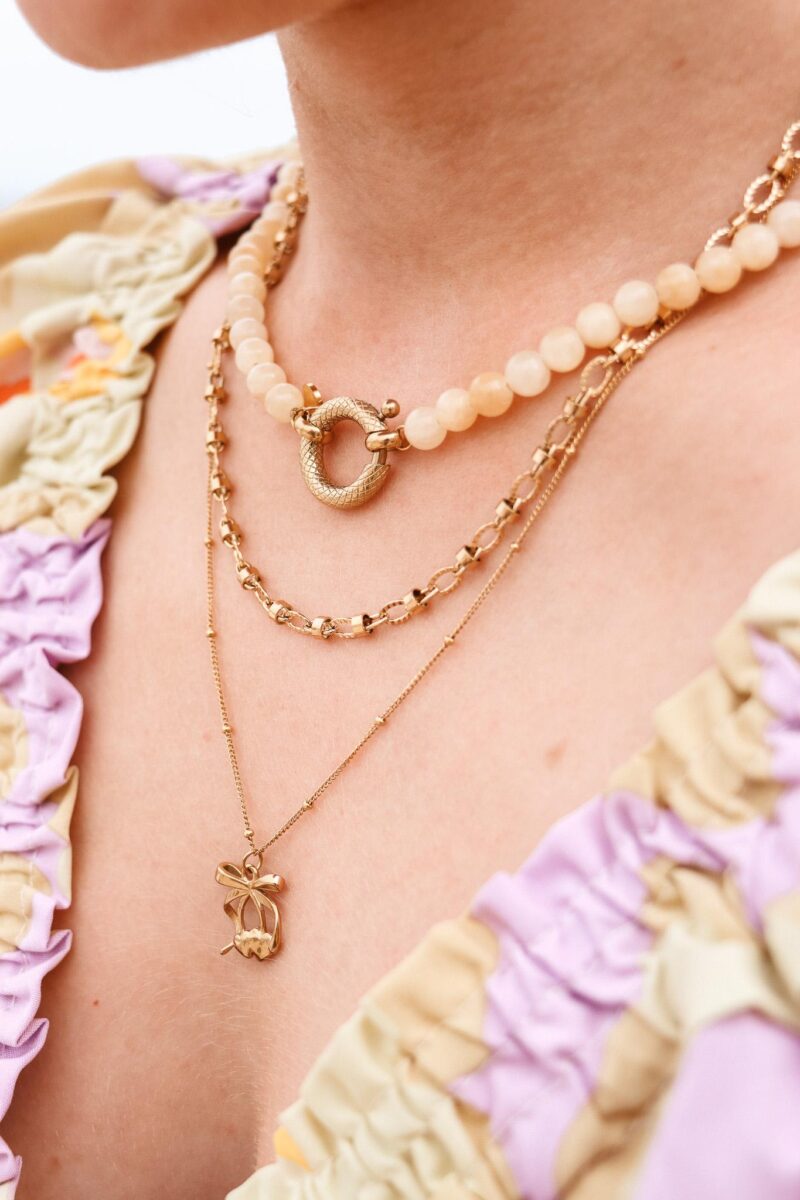 Cherry bow necklace gold