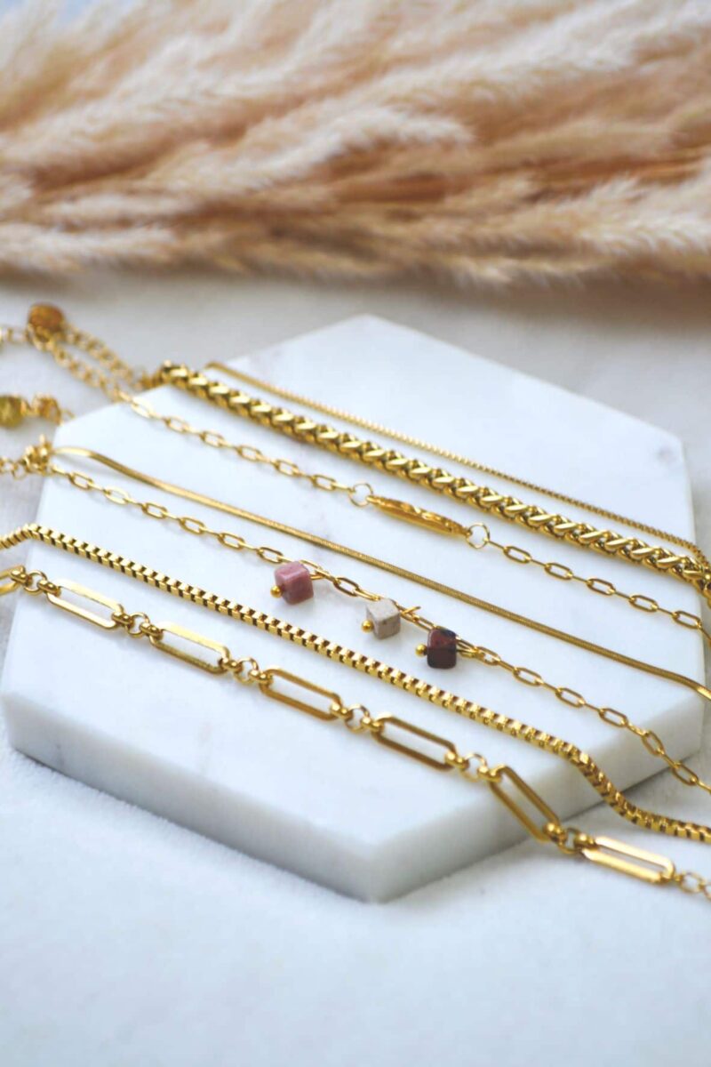 Cobra bracelet gold