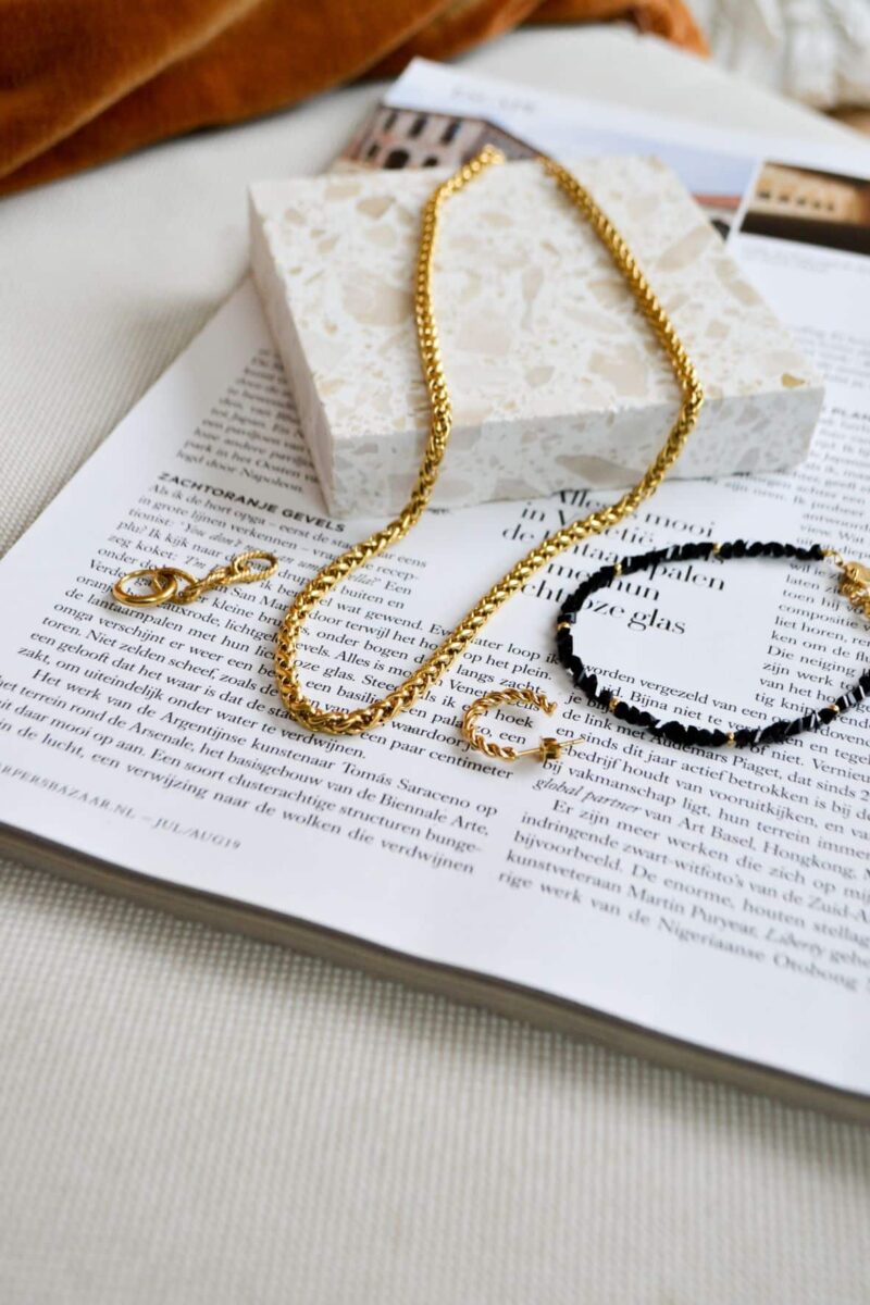 Cobra necklace gold