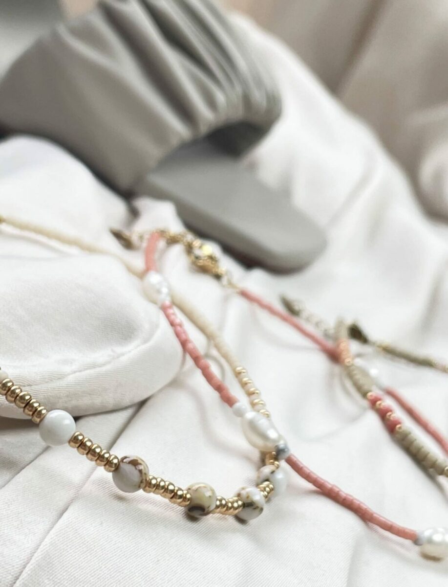 Coral pearl anklet gold