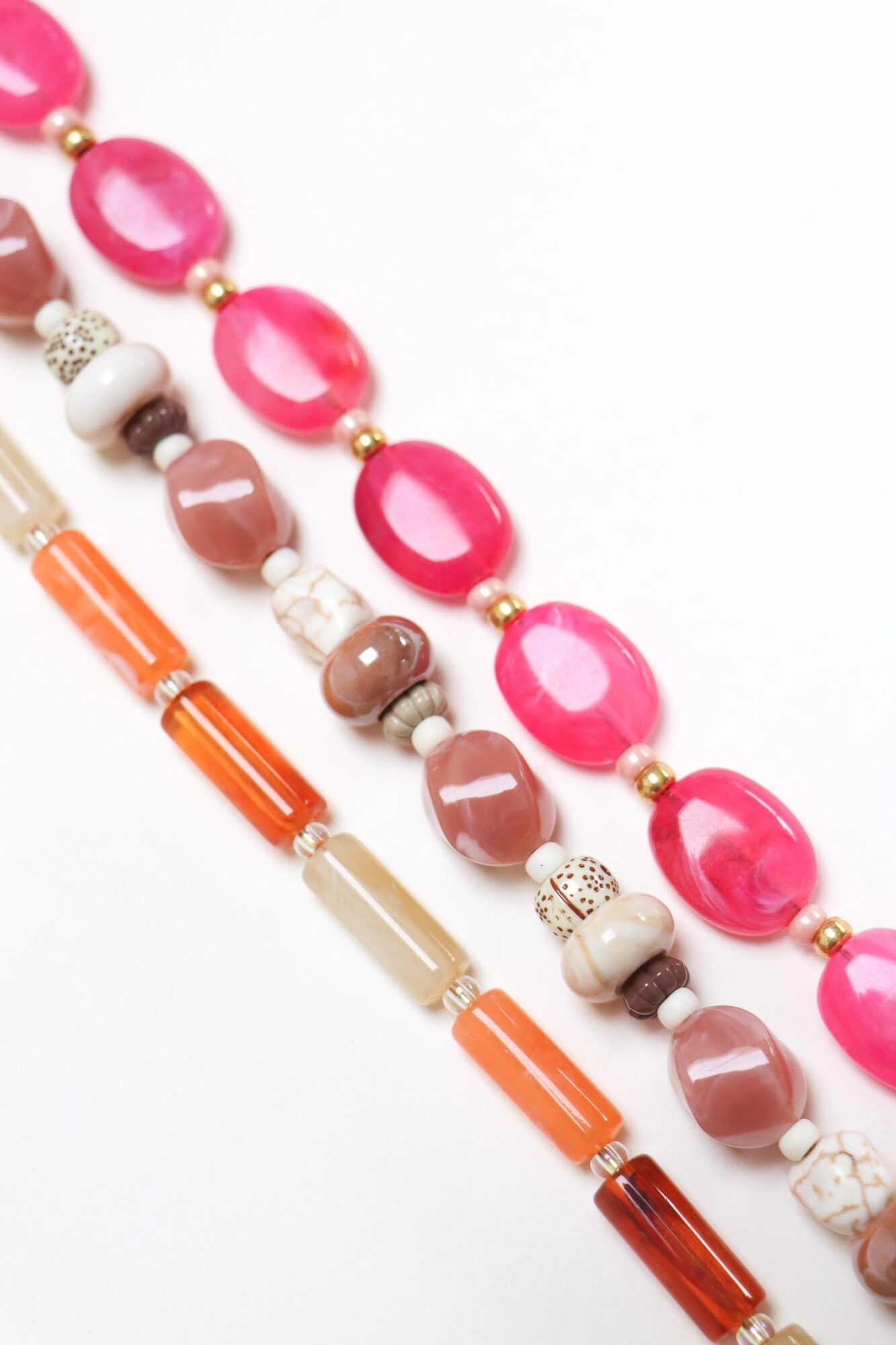 Cosmopolitan phone cord gold