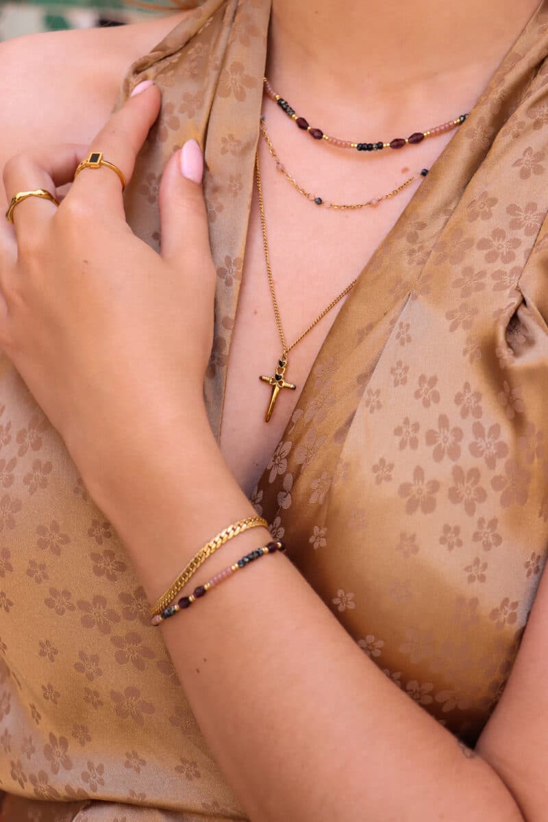 Cupid's dagger necklace gold
