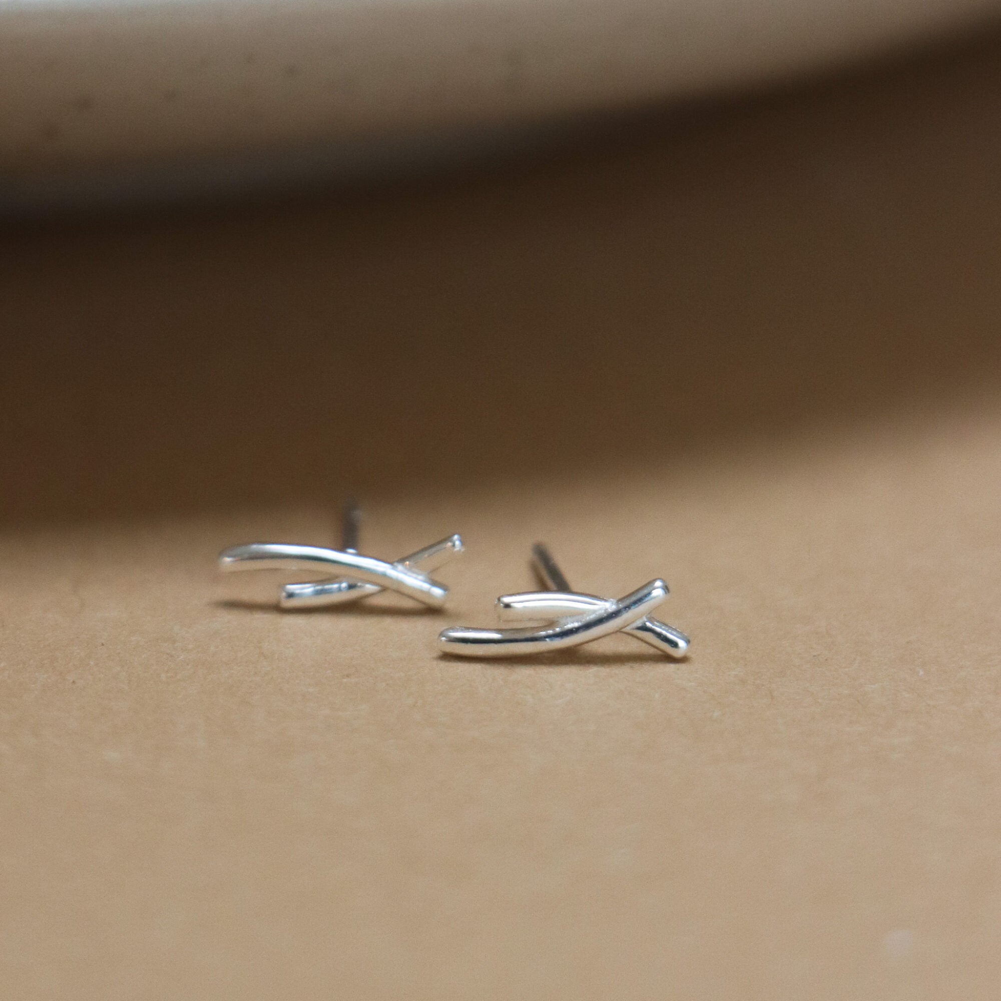 Curved silver