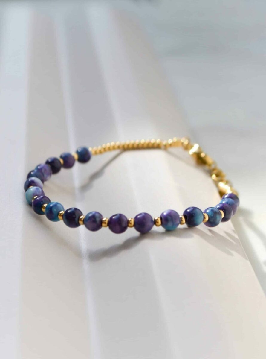 Dark night bracelet gold