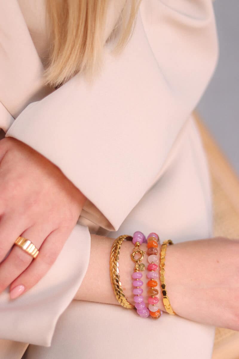 Dazzle bangle bracelet gold