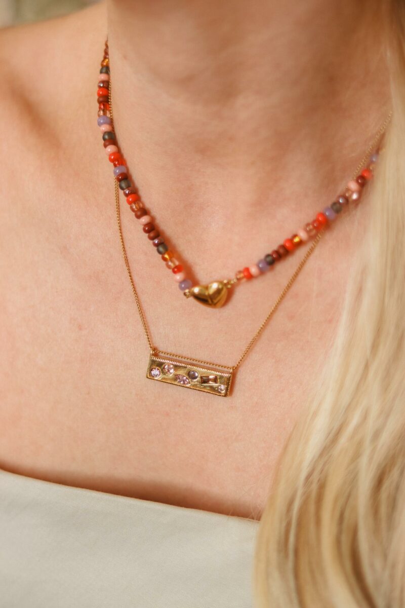Diamond vein necklace gold