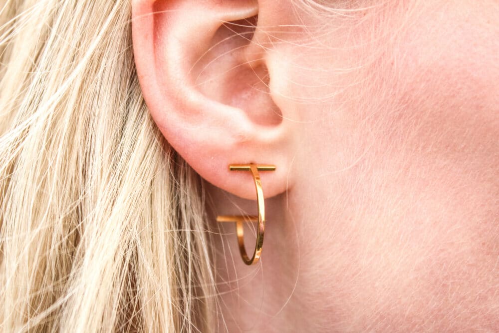Double bar hoop gold