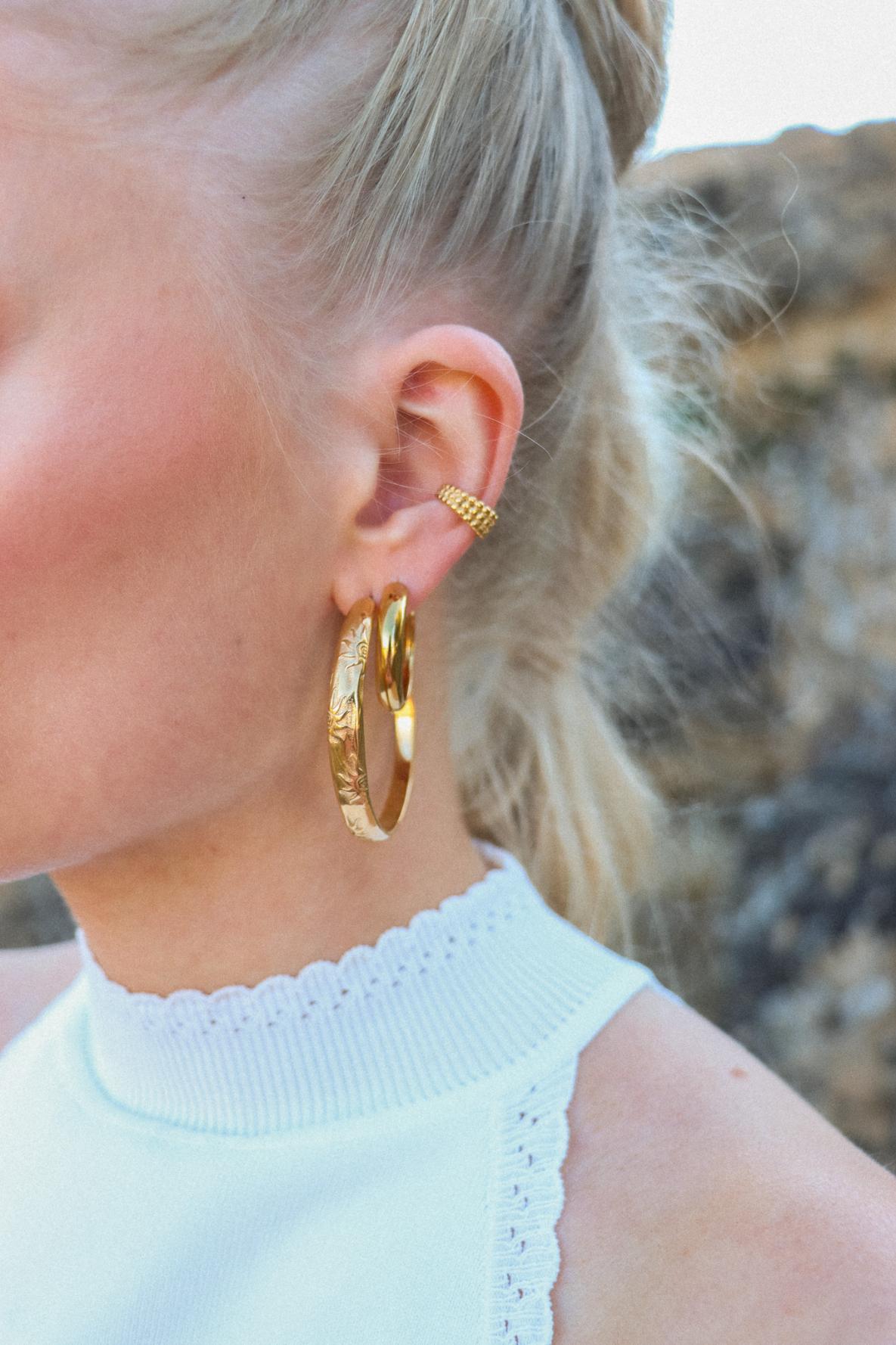 Ella big hoop gold
