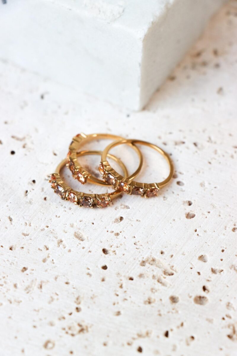 Endless stones ring gold