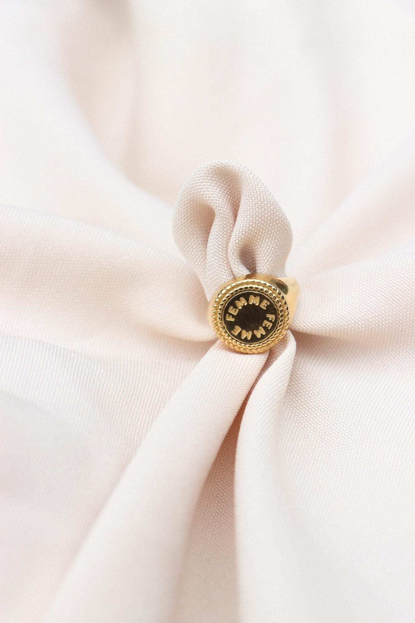 Femme ring gold