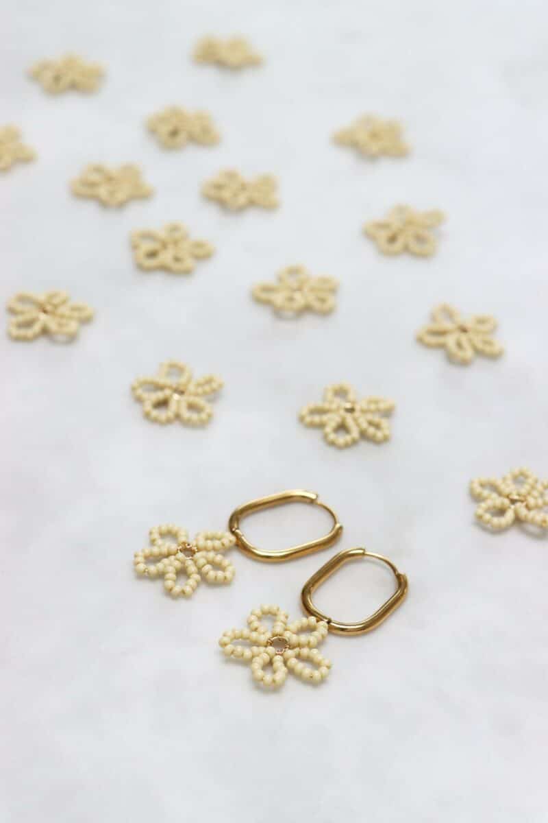 Flower beads hoop gold