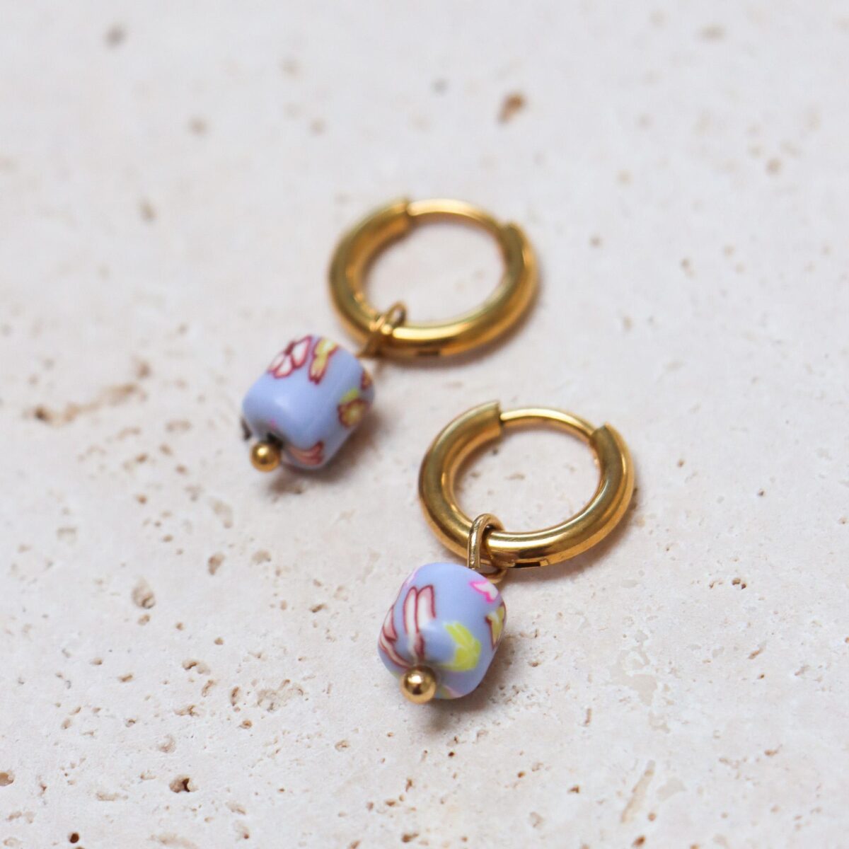 Flower power hoop gold