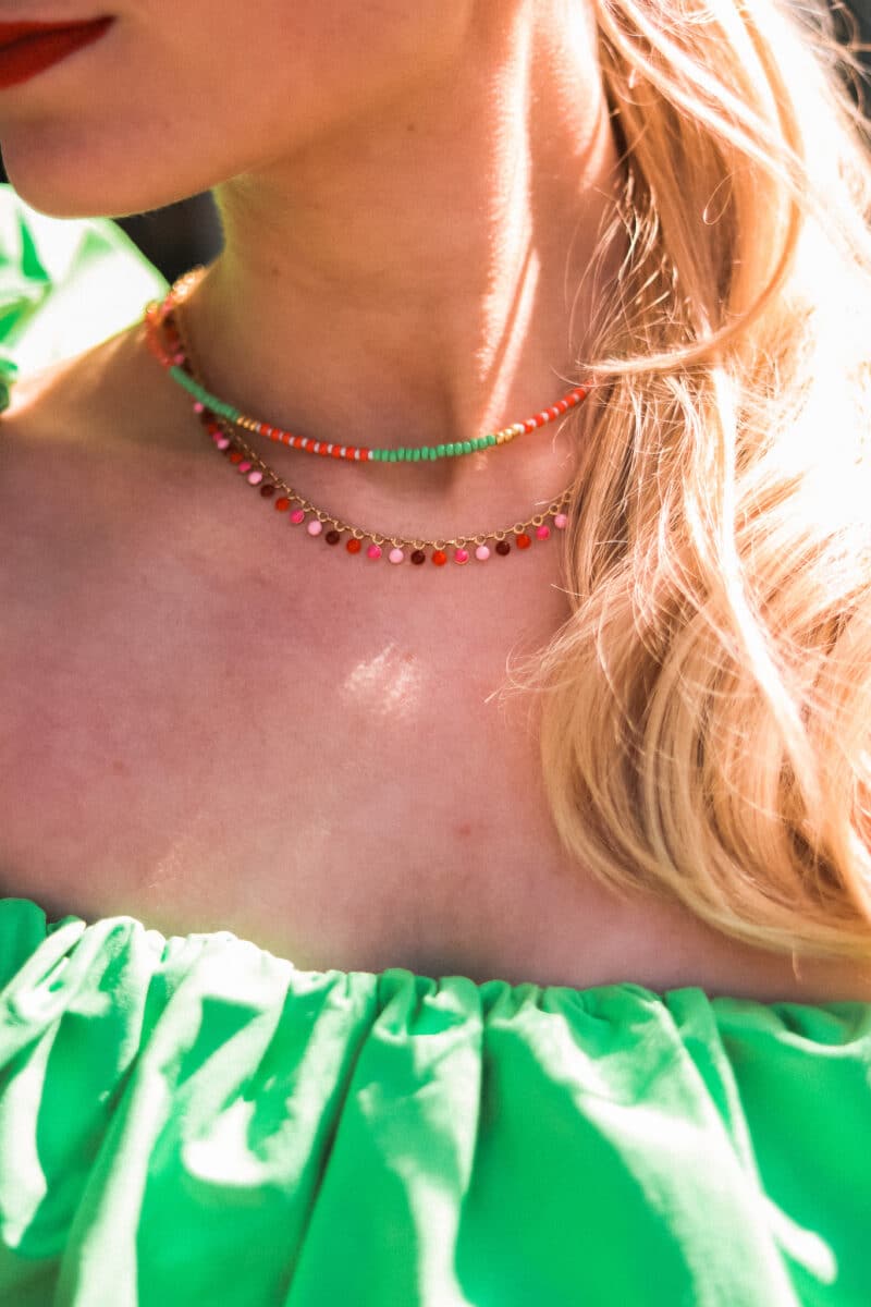 Frou frou choker