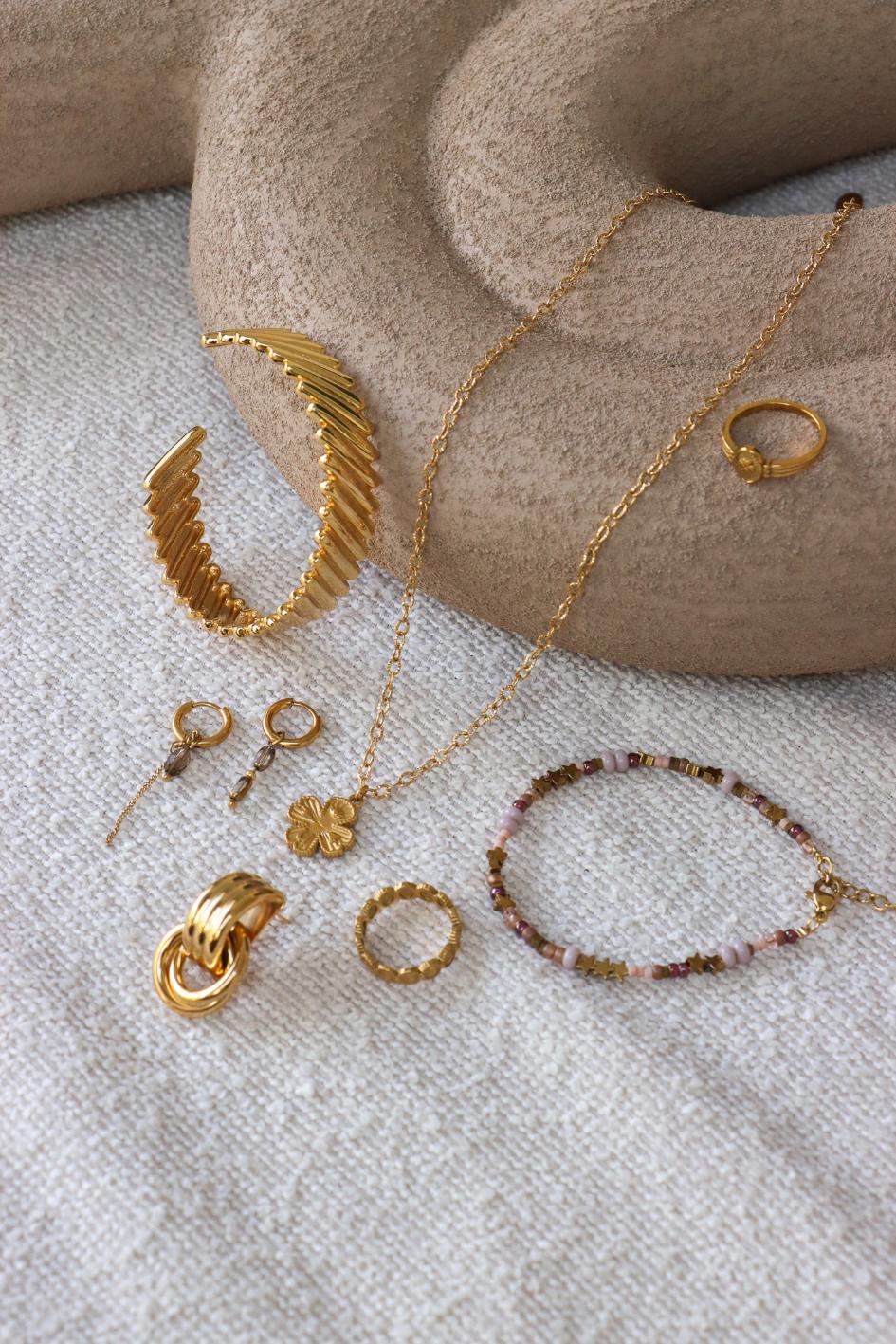Gold rush necklace