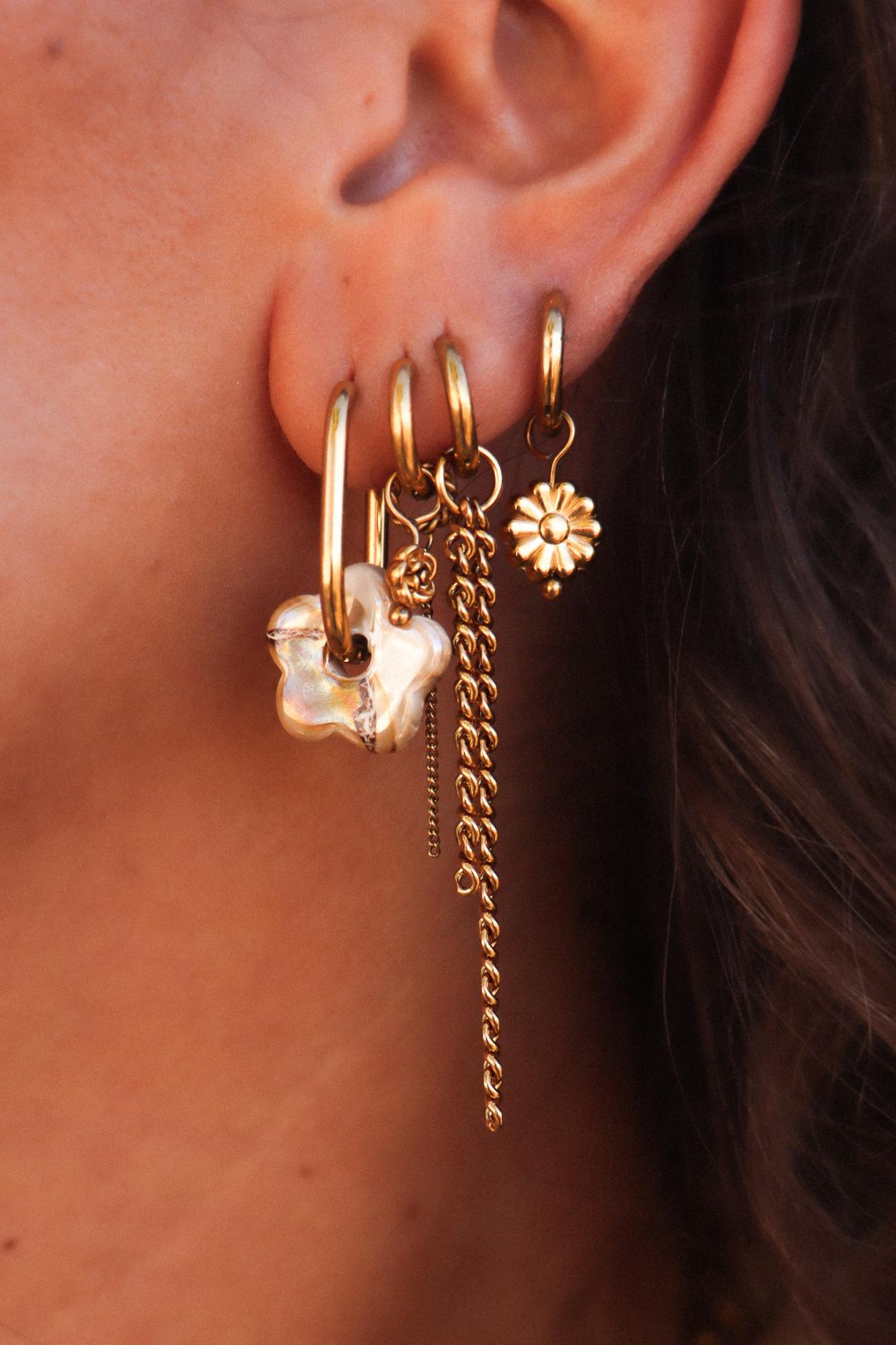Golden bloom hoop gold
