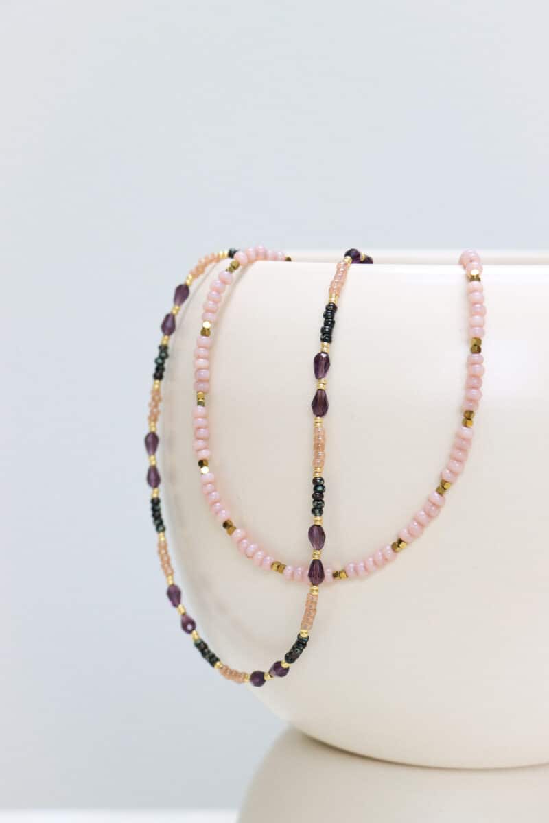 Golden sand necklace gold