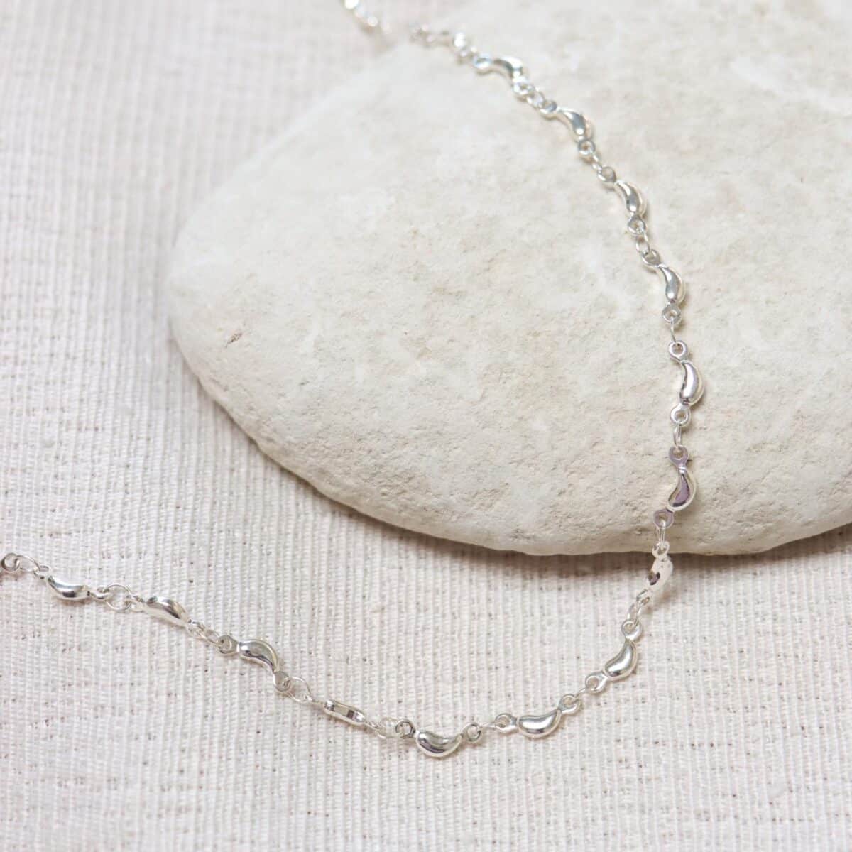 Half moon necklace silver