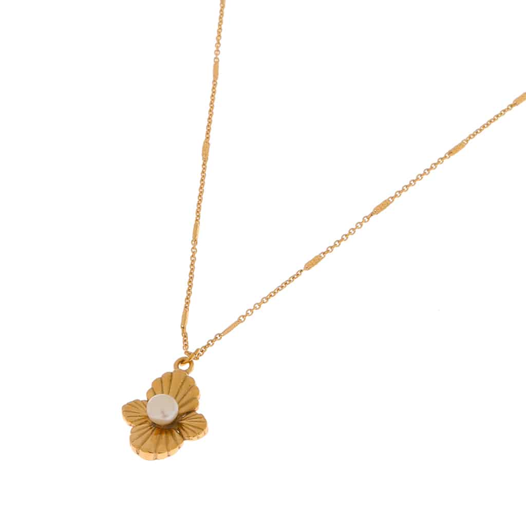 Hidden pearl necklace gold