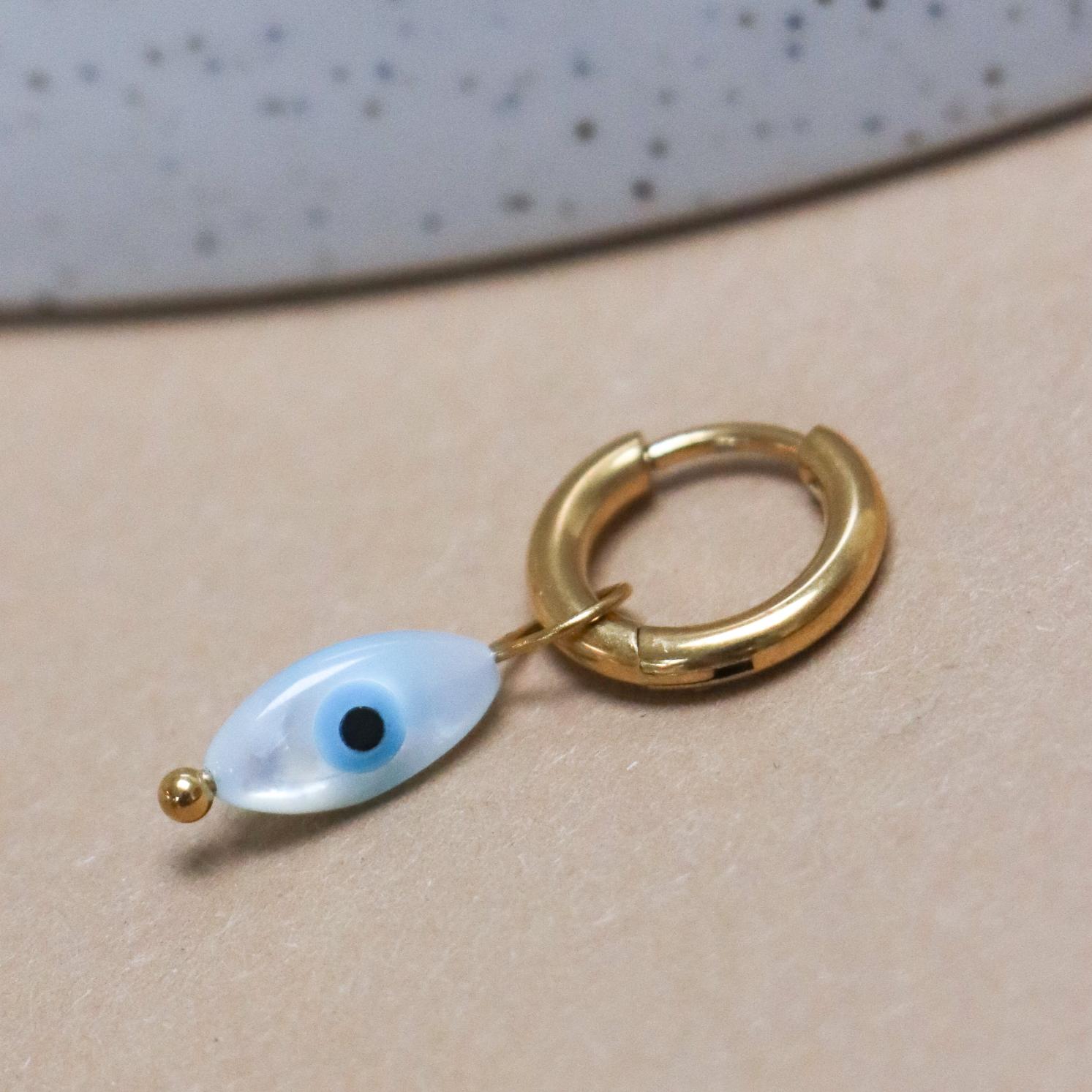 Iris hoop gold