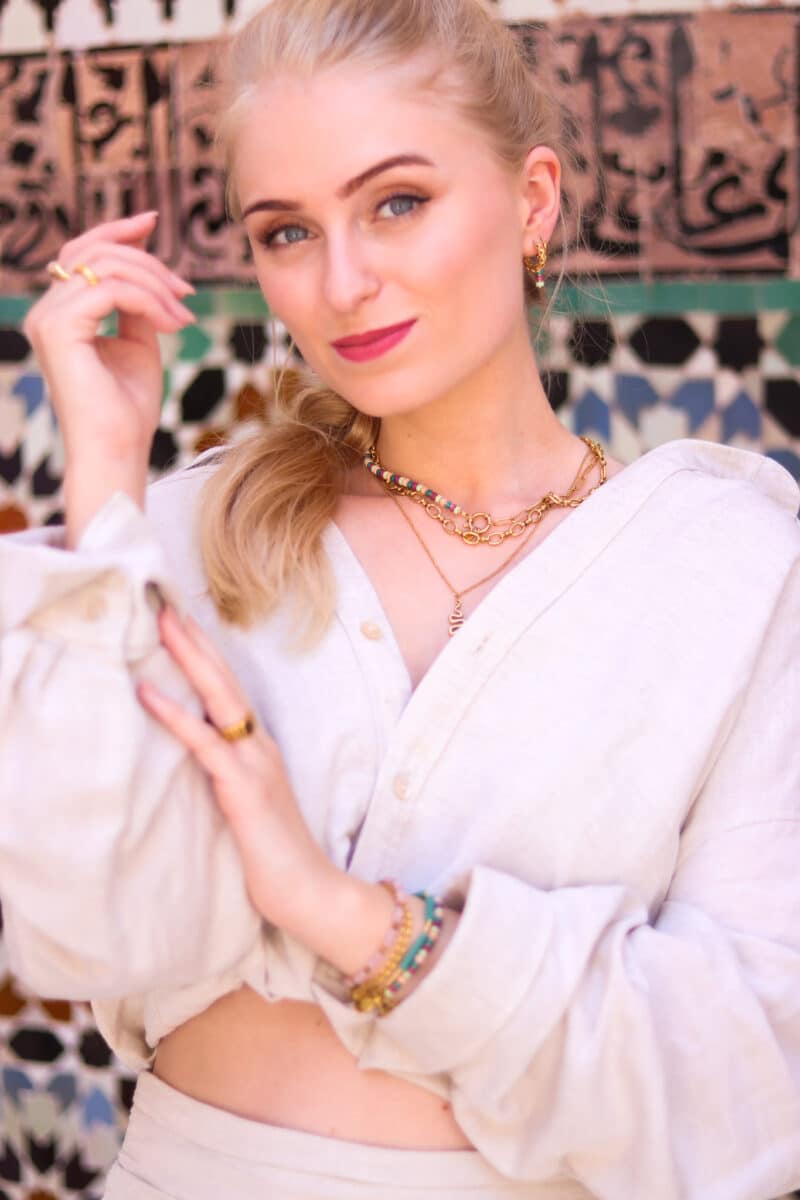 Jasmine necklace gold