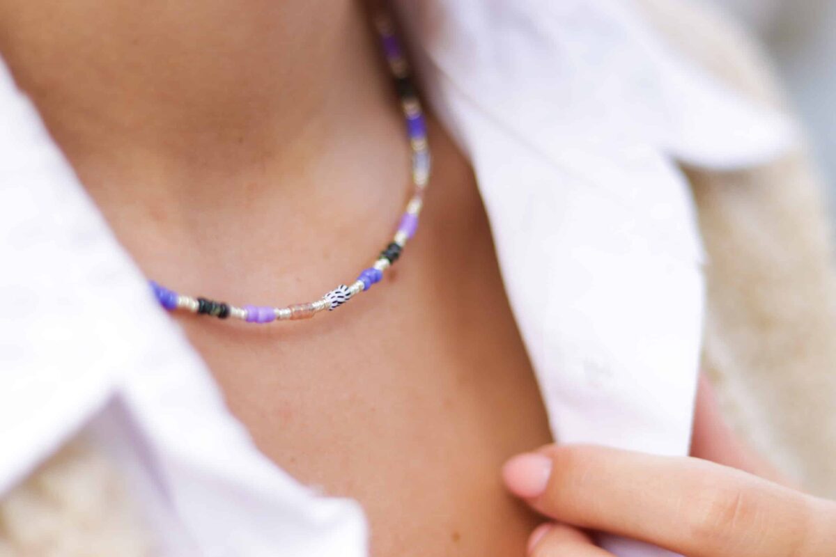 Lavender rainbow choker silver
