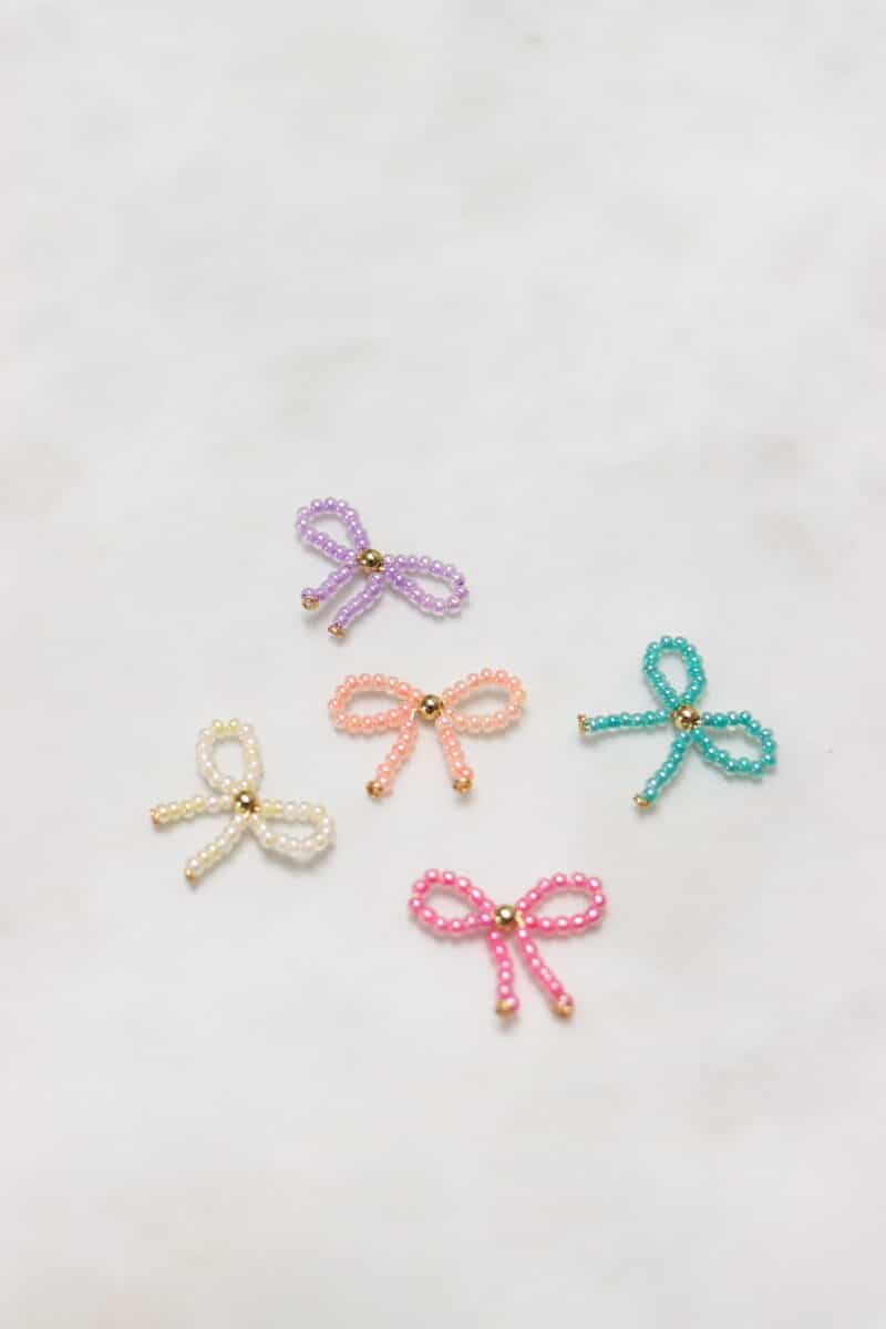 Light pink bow hoop gold