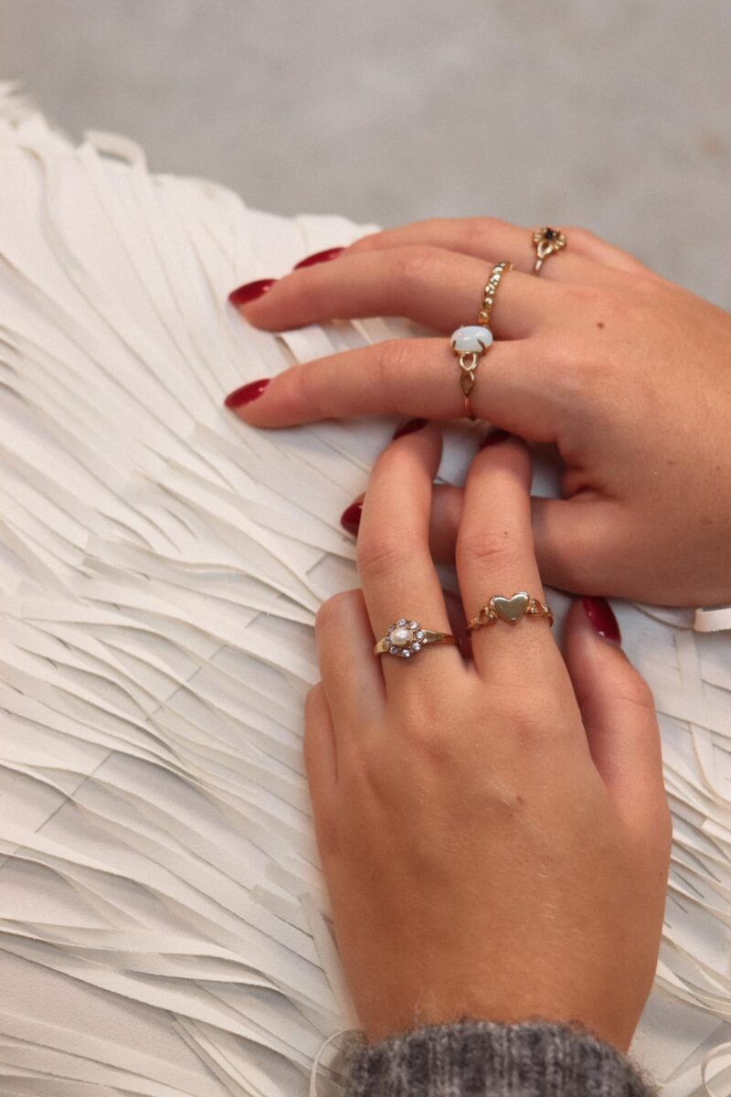 Lilac pearl ring gold