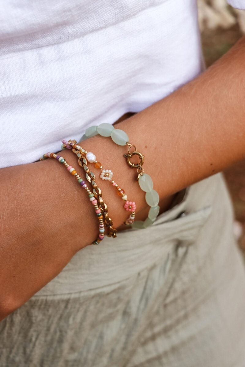 Locked bracelet gold