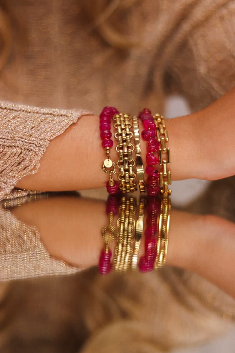 Magenta jade bracelet gold