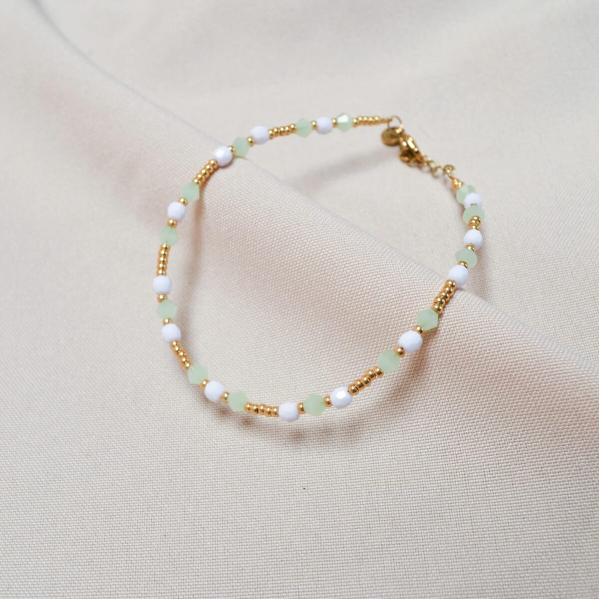 Minty mint anklet gold