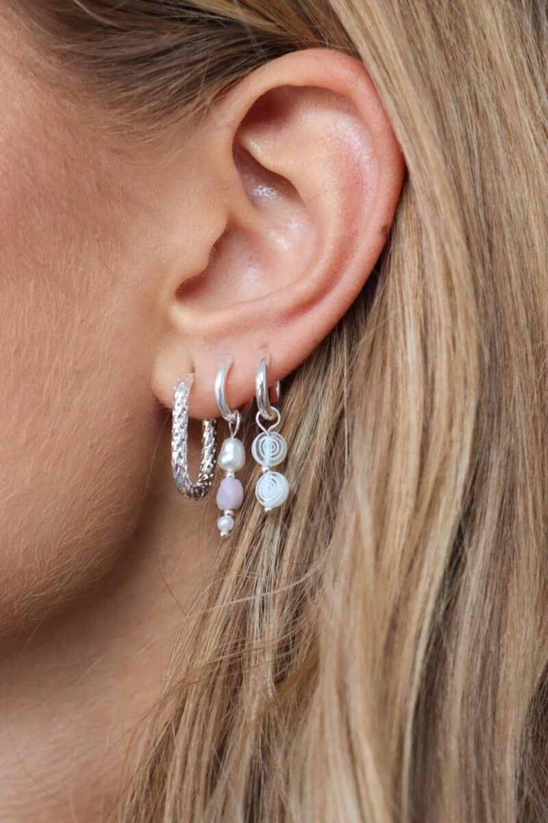 Misty lilac hoop silver