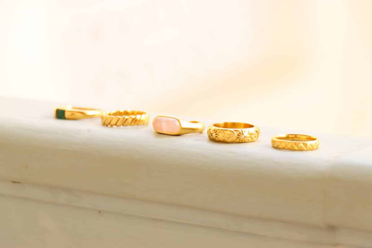 Moon ring gold